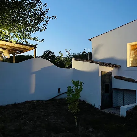 Monte Da Palmeira Feedme Farm Bicas