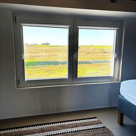 Monte Da Palmeira Feedme Farm Bicas